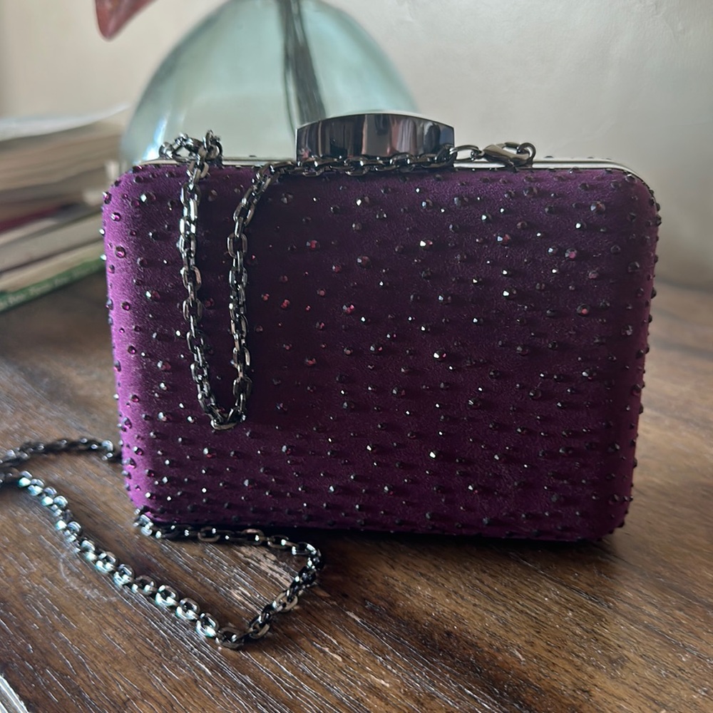 Purple formal clutch, with or without chain strap